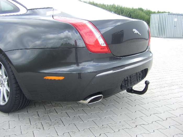 Anhängerkupplung für Jaguar-XJ XJ Serie X 351, nur für Heckträgerbetrieb, Montage nur bei uns im Haus, Baureihe 2009-2019 V-abnehmbar